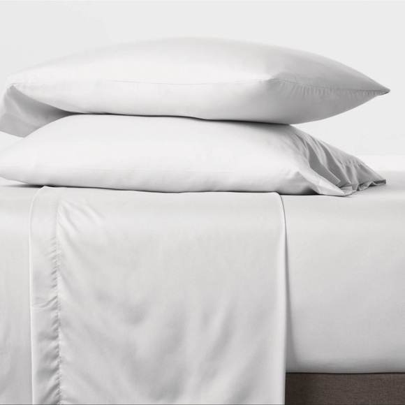 Twin/Twin XL Microfiber Sheet Set White - Picture 1 of 5